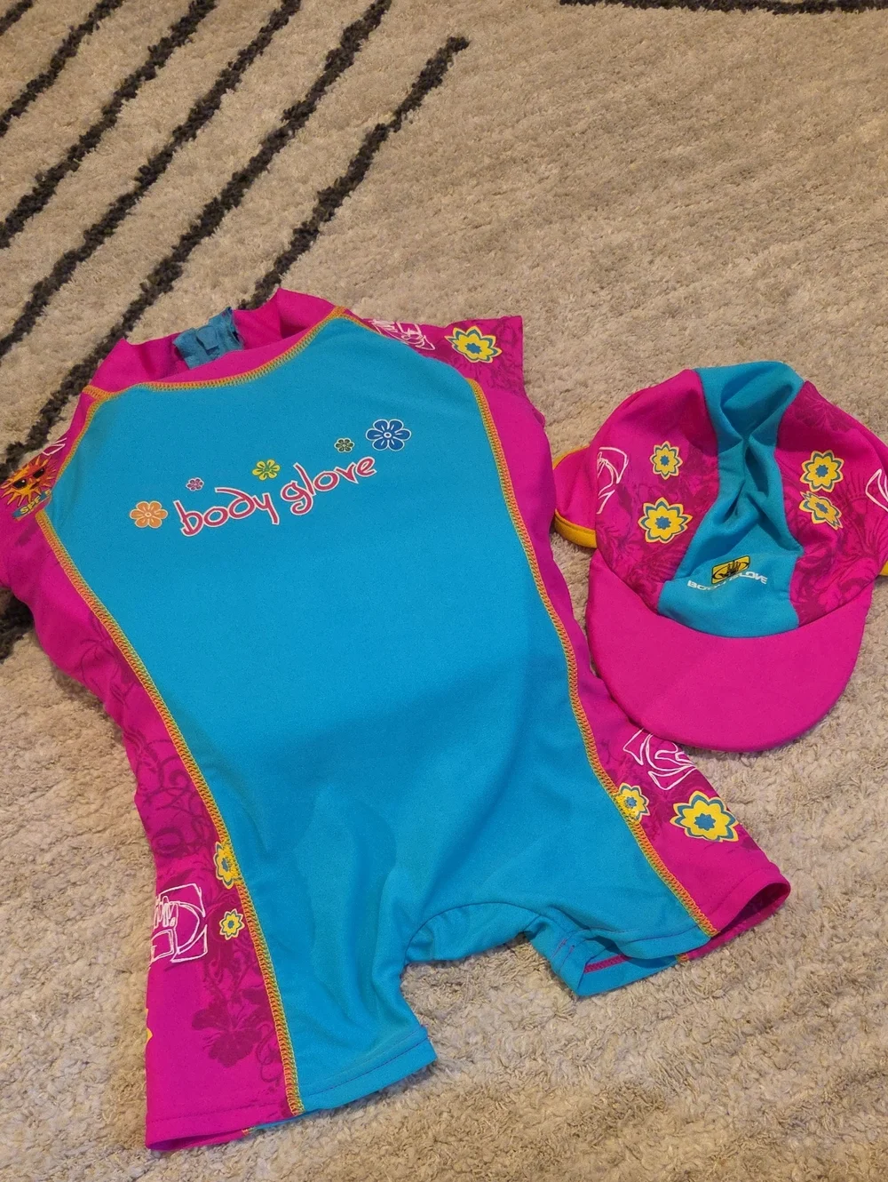 Body Glove Girls' Blue & Pink Rashguard Swimsuit Set With Built In Life Vest